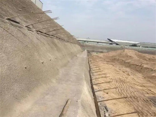 海南河道边坡加固